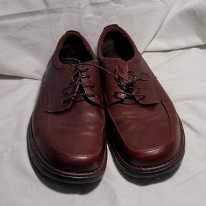 Walking shoes , leather